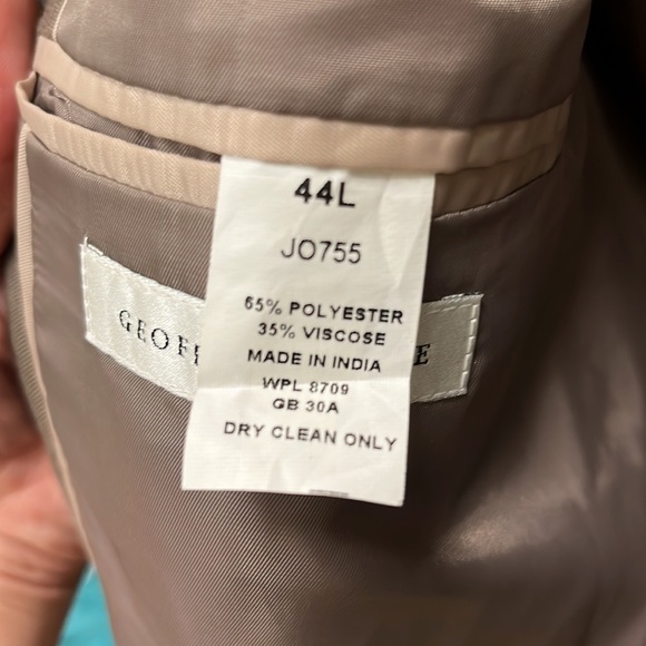 Geoffrey Beene’s Men’s 2 Button Brown Wool Blazer, Size 44L. Flat Front Pants. - Picture 4 of 8